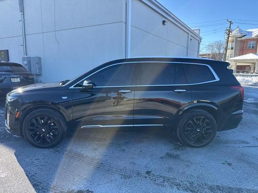 2024 Cadillac XT6 Luxury AWD