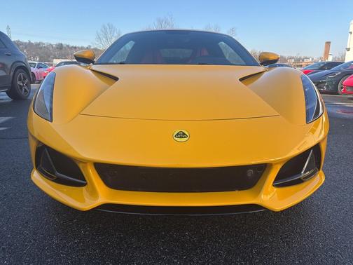 2024 Lotus Emira V6 First Edition