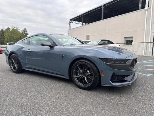 2024 Ford Mustang Dark Horse Fastback