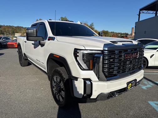 2024 GMC Sierra 2500 Denali