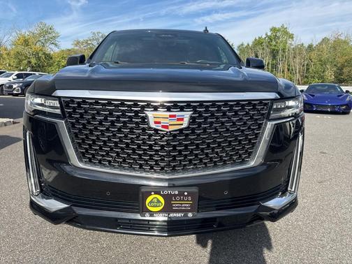 2022 Cadillac Escalade ESV Premium Luxury