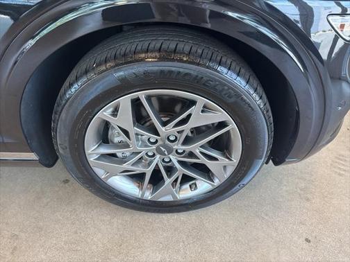 2023 Genesis GV70 2.5T AWD