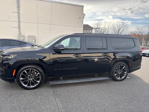 2024 Jeep Grand Wagoneer L Series II 4x4