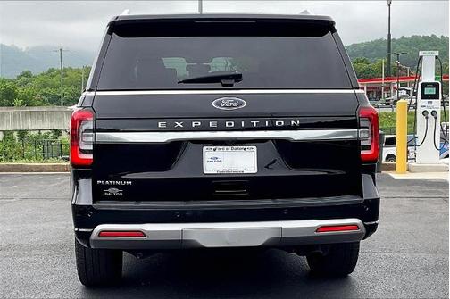 2022 Ford Expedition PLATINUM
