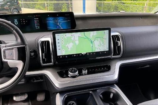 SPACE SILVER METALLIC 2025 Ford Expedition PLATINUM
