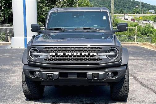 CARBONIZED GRAY METALLIC 2022 Ford Bronco BADLANDS