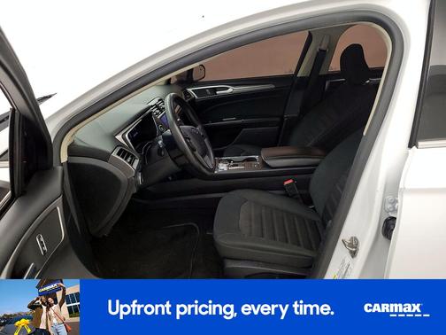 2020 Ford Fusion Hybrid SE