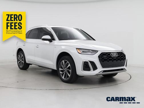 White 2024 Audi Q5 S-Line Premium Plus