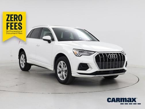White 2023 Audi Q3 Premium