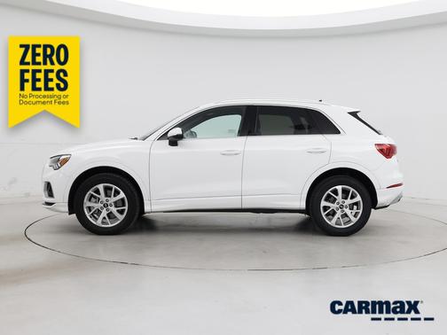 White 2023 Audi Q3 Premium