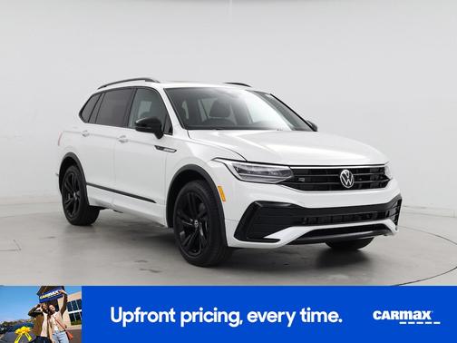 White 2023 Volkswagen Tiguan SE R-Line Black