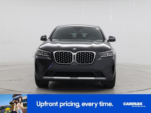 Gray 2024 BMW X4 XDrive30i