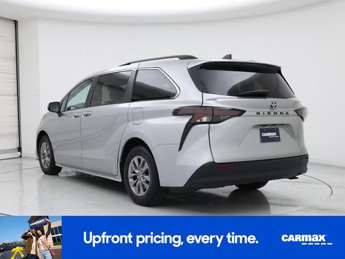 Silver 2024 Toyota Sienna XLE