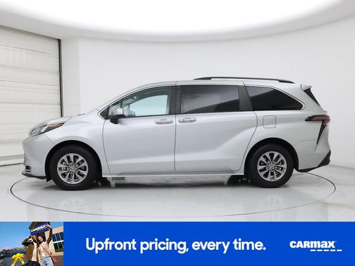 Silver 2024 Toyota Sienna XLE