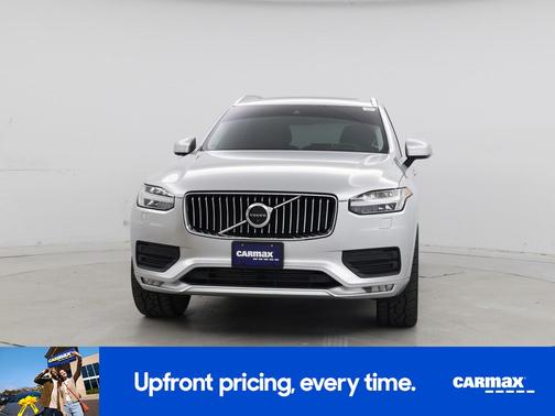 2020 Volvo XC90 T6 Momentum