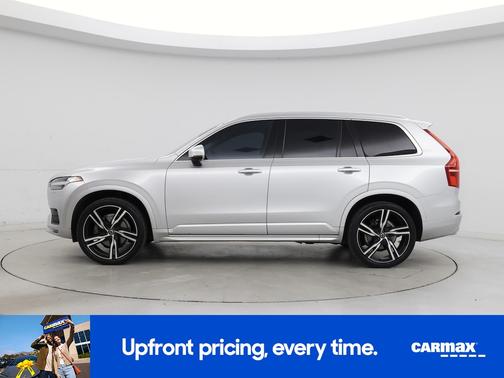 2020 Volvo XC90 T6 Momentum