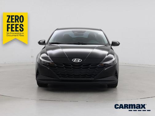 Black 2022 Hyundai ELANTRA SEL