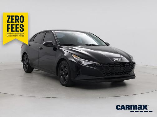 Black 2022 Hyundai ELANTRA SEL