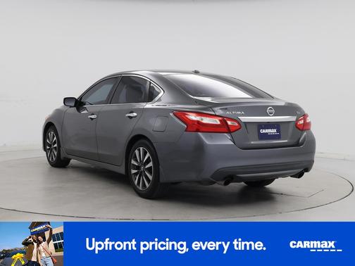2017 Nissan Altima SV