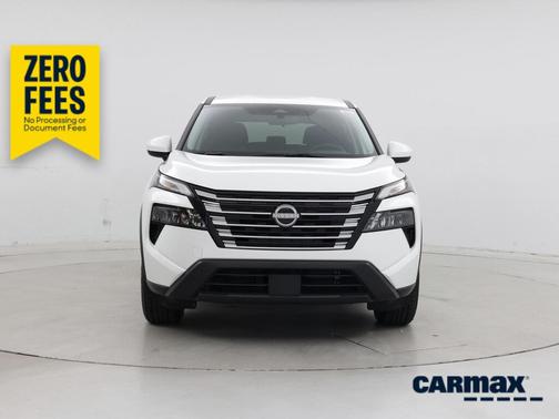 White 2025 Nissan Rogue SV