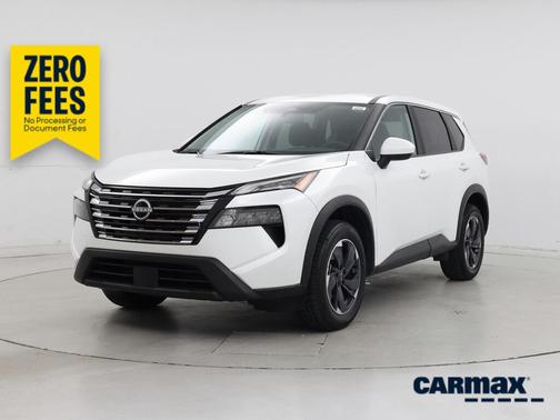 White 2025 Nissan Rogue SV