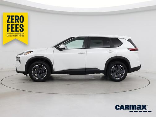 White 2025 Nissan Rogue SV