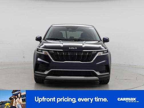 2023 Kia Carnival LX Seat Package