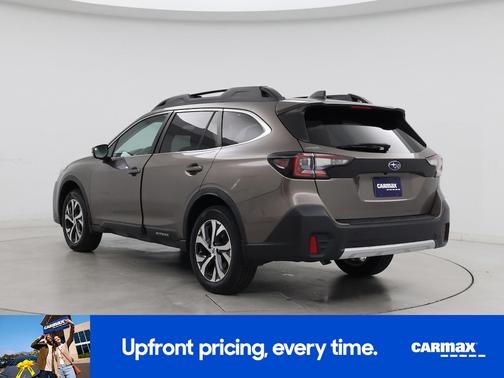 Tan 2022 Subaru Outback Limited