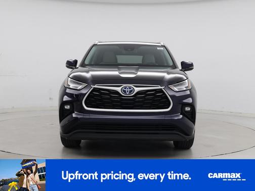 Blue 2023 Toyota Highlander Hybrid XLE