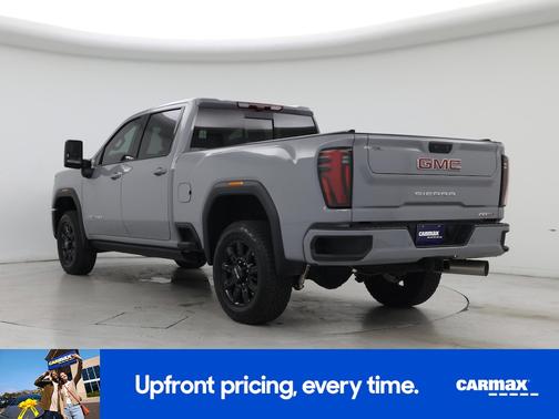 2024 GMC Sierra 2500 AT4