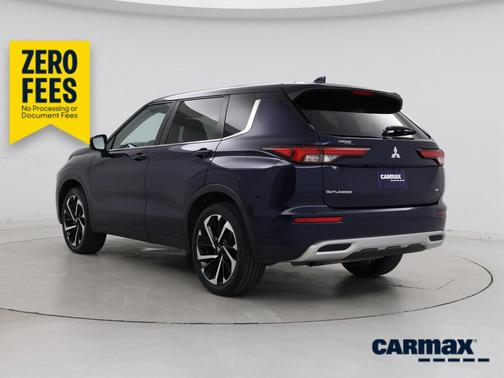 Blue 2024 Mitsubishi Outlander SE Black Edition