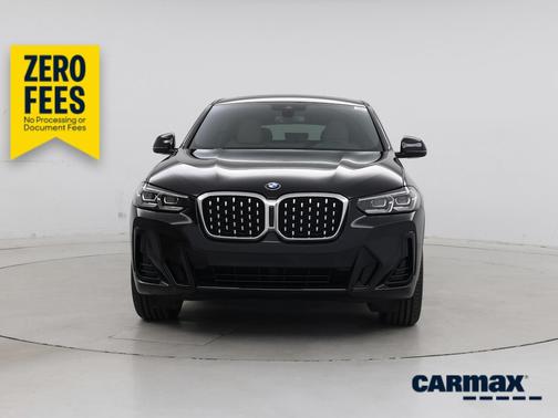 Black 2022 BMW X4 XDrive30i