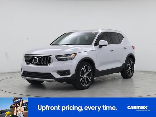 White 2020 Volvo XC40 T5 Inscription