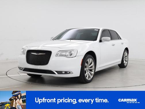 White 2018 Chrysler 300 Limited