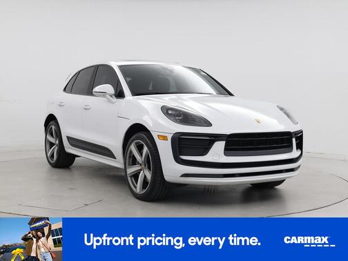 White 2022 Porsche Macan