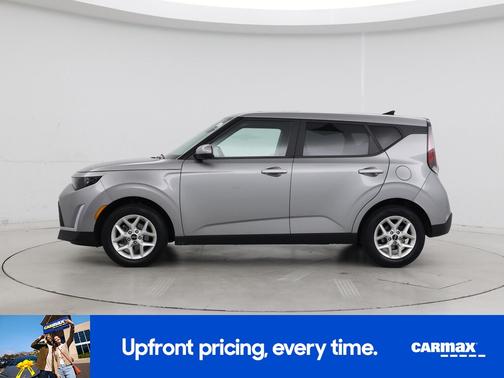 Silver 2025 Kia Soul LX