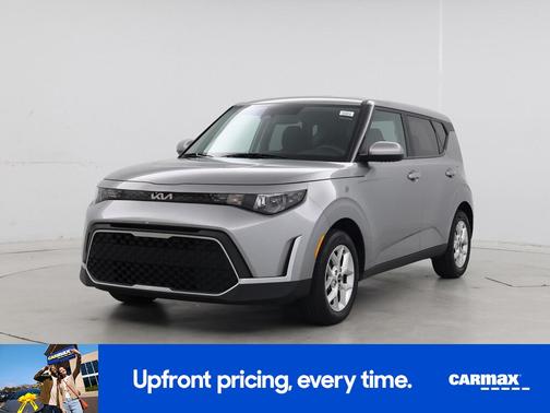 Silver 2025 Kia Soul LX