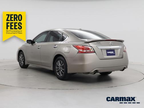 Gold 2015 Nissan Altima S
