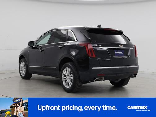 Black 2023 Cadillac XT5 Luxury