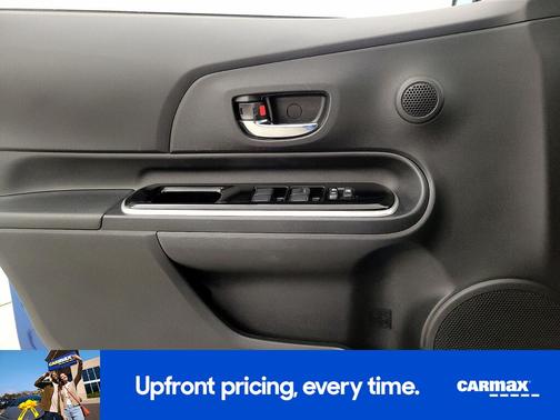 Blue 2015 Toyota Prius c Three