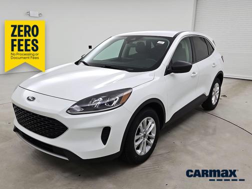 White 2022 Ford Escape SE