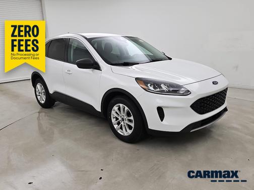 White 2022 Ford Escape SE
