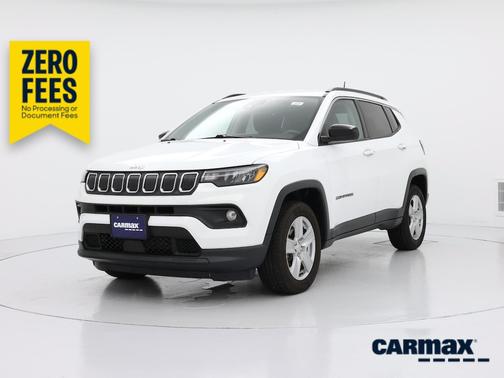 White 2022 Jeep Compass Latitude
