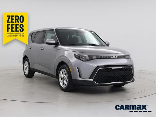 Silver 2025 Kia Soul LX