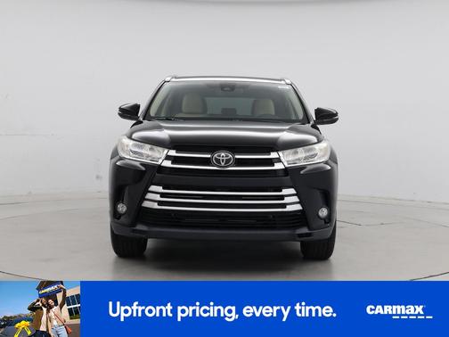 Black 2019 Toyota Highlander XLE