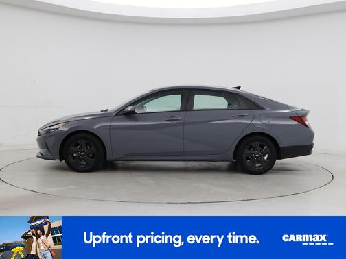 Gray 2022 Hyundai ELANTRA SEL
