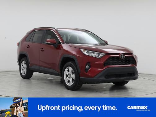 2020 Toyota RAV4 XLE
