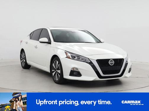 2022 Nissan Altima SL