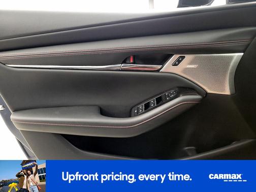 2022 Mazda Mazda3 Carbon Edition