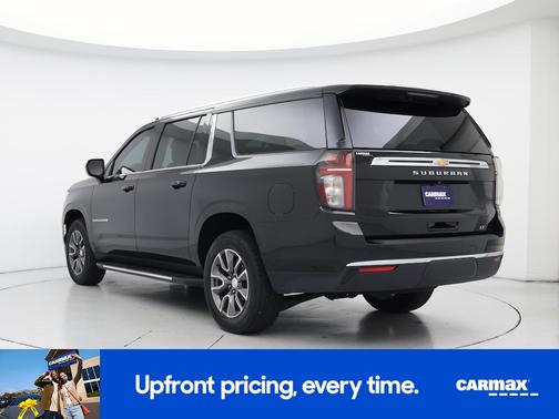2023 Chevrolet Suburban LT